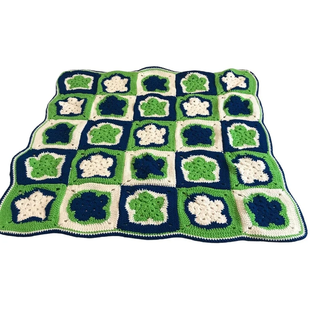 Vintage crochet ‎ baby blanket